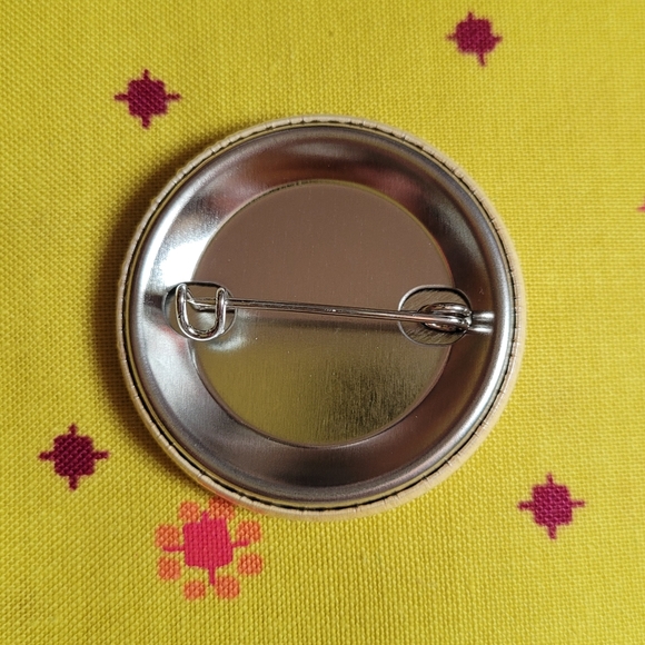 Gudetama egg yellow design 1.5" pin badge 3/15 - Picture 4 of 5